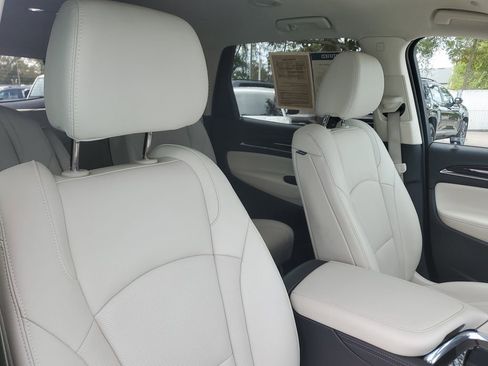 Certified 2024 Buick Enclave Essence w/ Technology Package image 24