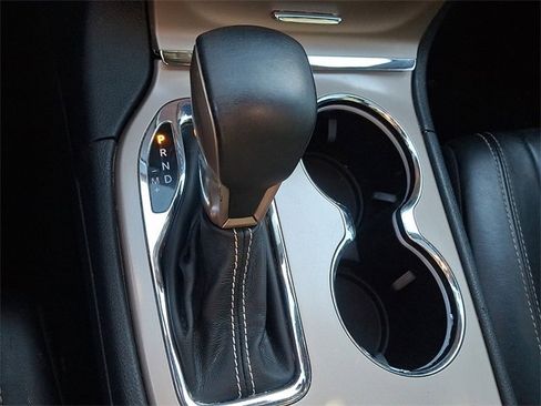 Used 2016 Jeep Grand Cherokee Limited image 15