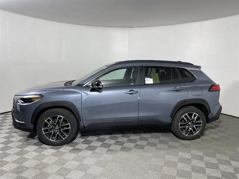 New 2026 Toyota Corolla Cross XLE image 4