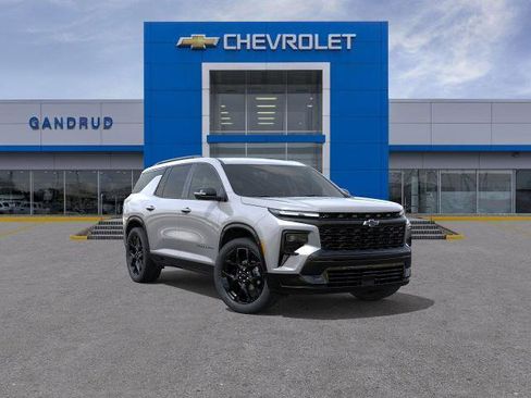 New 2026 Chevrolet Traverse RS w/ LPO, Floor Liner Package image 25