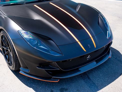 Used 2023 Ferrari 812 GTS RWD image 6
