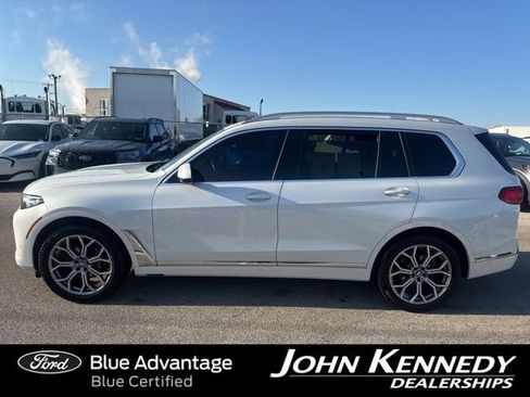 Used 2022 BMW X7 xDrive40i w/ Executive Package image 4