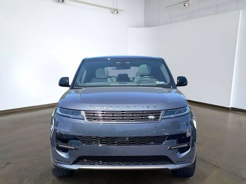 Used 2024 Land Rover Range Rover Sport Dynamic SE AWD/4WD image 2