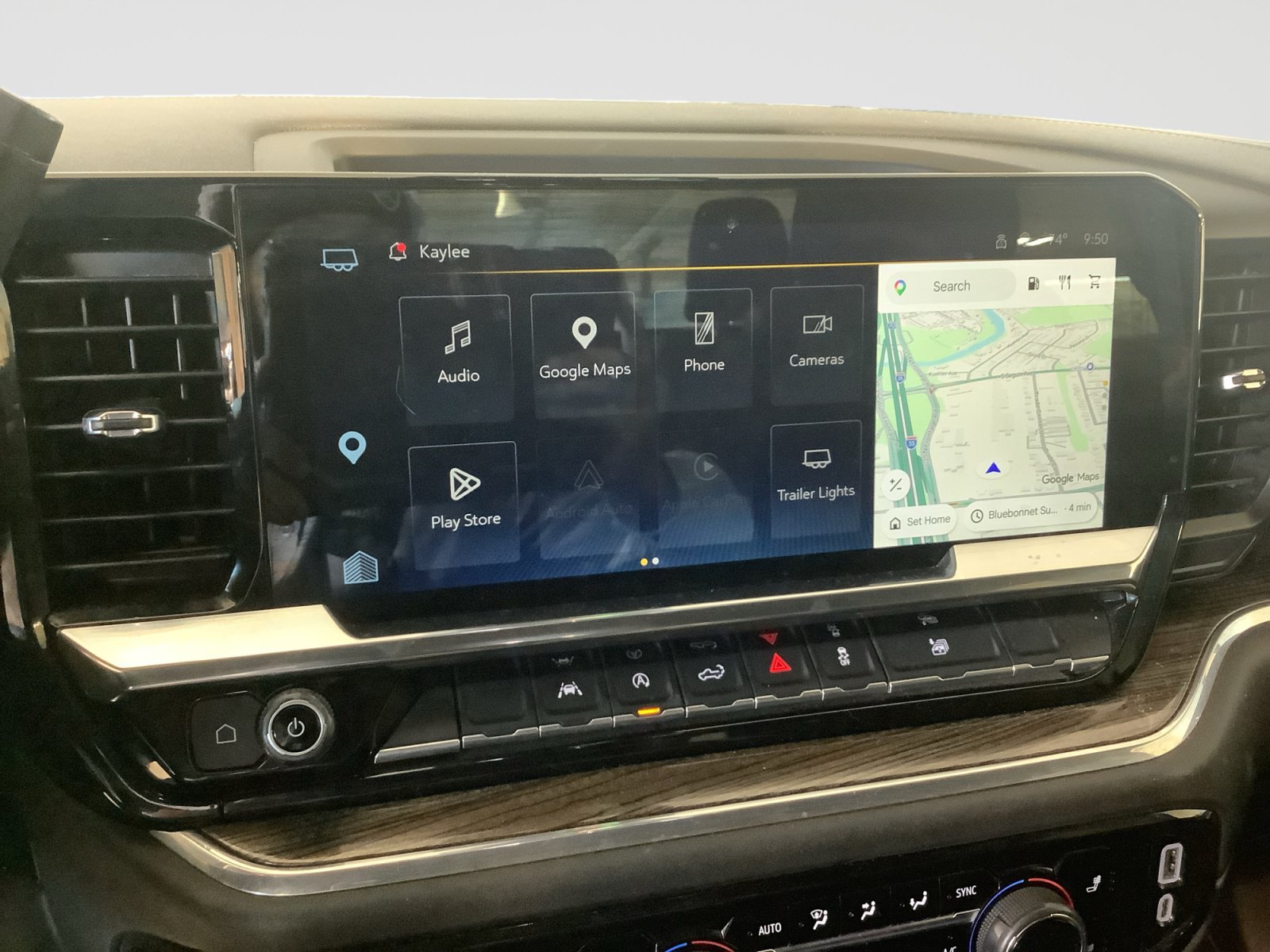 Used 2025 Chevrolet Silverado 1500 LT RWD image 14