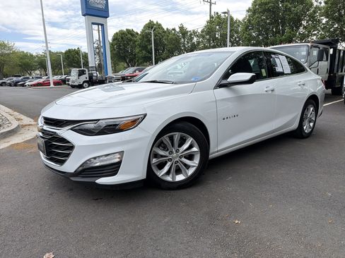 Used 2025 Chevrolet Malibu LT image 5