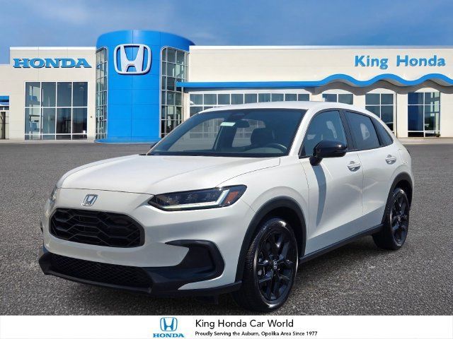 Used 2025 Honda HR-V Sport image 1