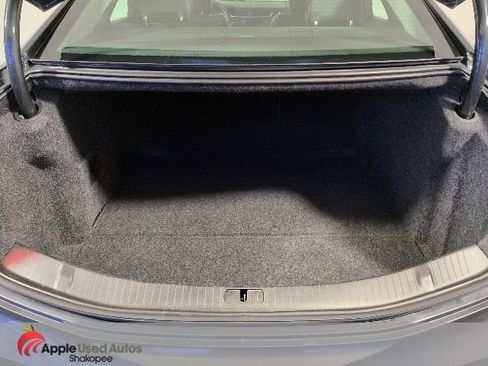 Used 2013 Cadillac XTS Premium AWD/4WD image 7