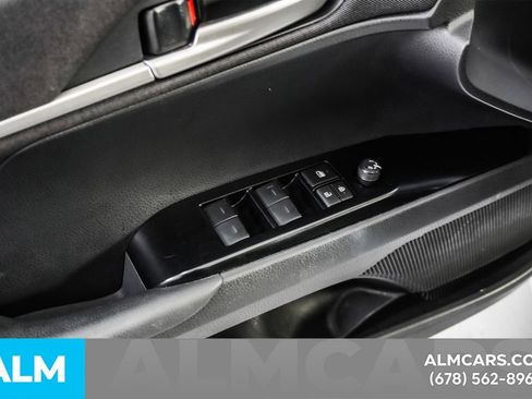 Used 2025 Toyota Camry LE image 43