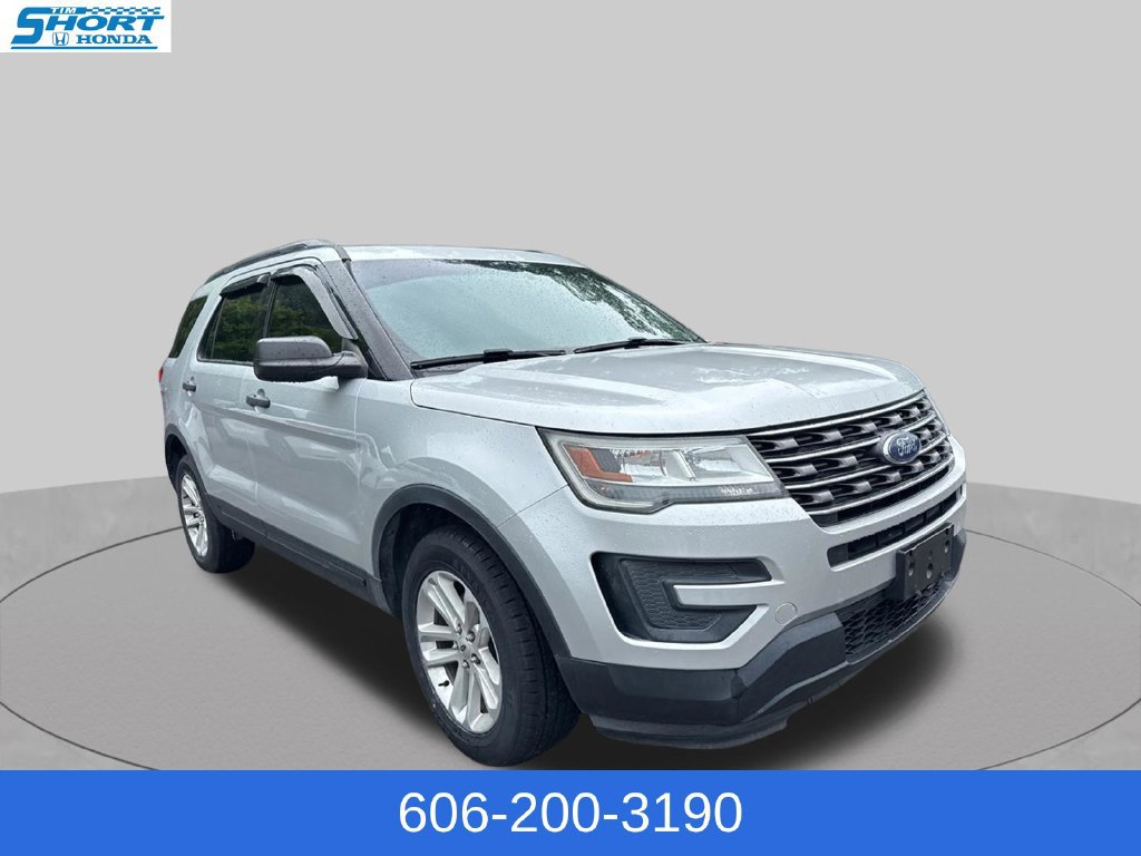 Used 2017 Ford Explorer 4WD image 3
