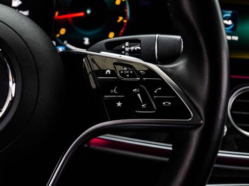 Used 2023 Mercedes-Benz E 350 Sedan image 34