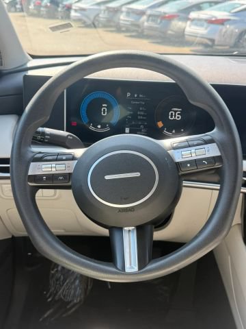 Used 2025 Hyundai Tucson SEL AWD/4WD image 19