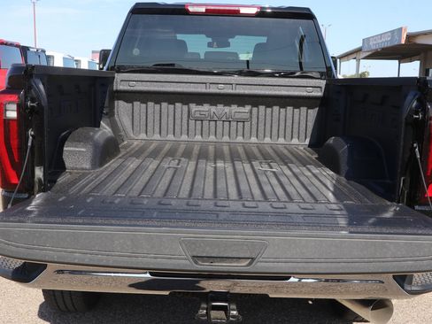New 2026 GMC Sierra 2500 SLT w/ SLT Convenience Package AWD/4WD image 29