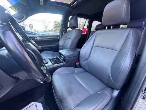 Used 2020 Lexus GX 460 Premium AWD/4WD image 16