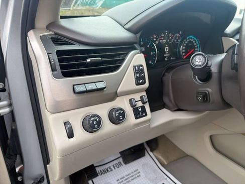 Used 2017 GMC Yukon XL Denali AWD/4WD image 15