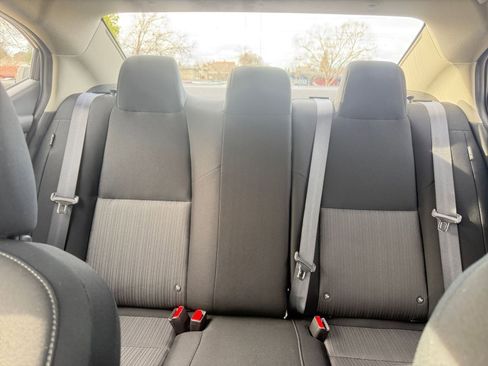 Used 2025 Nissan Sentra SV image 38