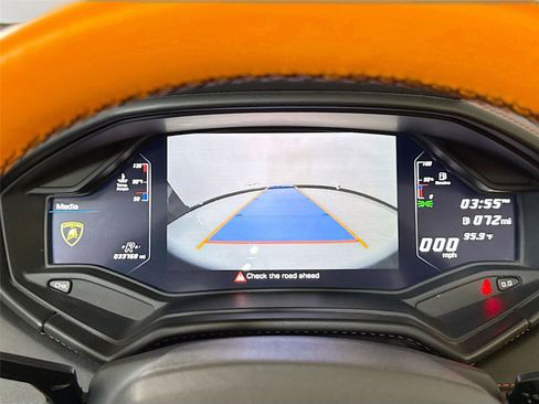 Used 2019 Lamborghini Huracan LP 580-2 RWD image 19