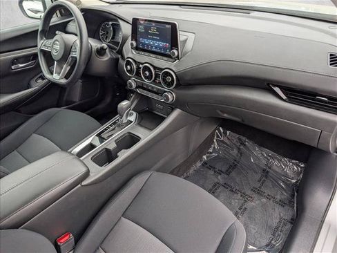 Used 2023 Nissan Sentra SV FWD image 19