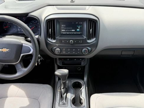 Used 2017 Chevrolet Colorado W/T w/ WT Convenience Package RWD image 9