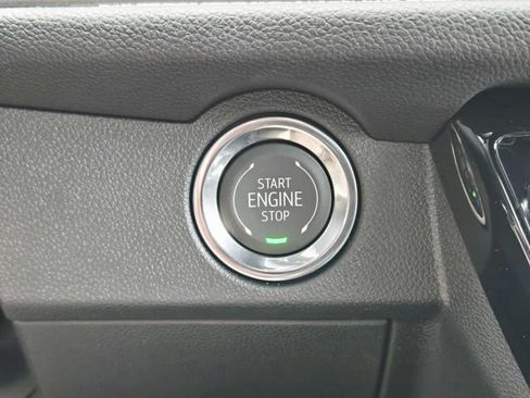 New 2026 Chevrolet Traverse LT w/ LPO, Floor Liner Package AWD/4WD image 25