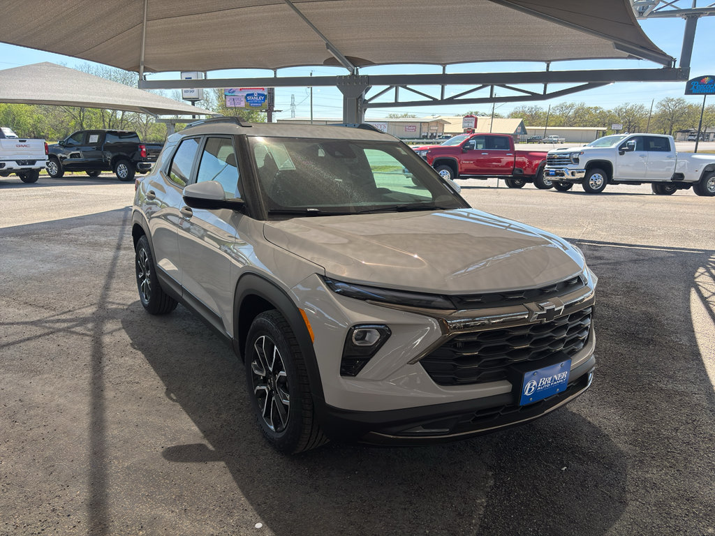 New 2026 Chevrolet TrailBlazer ACTIV w/ Convenience Package FWD image 3