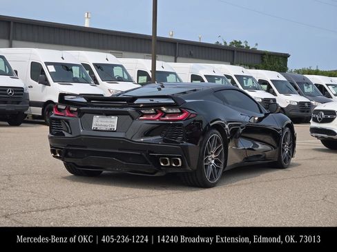 Used 2023 Chevrolet Corvette Stingray Coupe w/ Z51 Performance Package RWD image 5