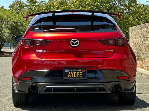 Used 2021 MAZDA MAZDA3 s FWD image 4