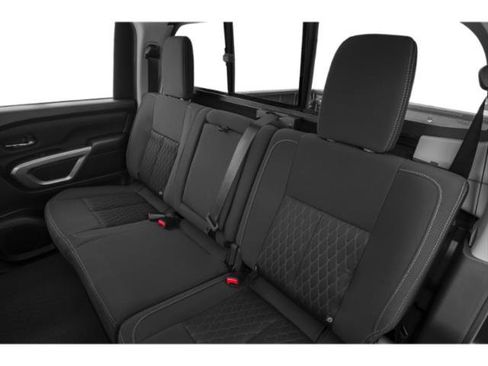 Used 2019 Nissan Titan SV w/ SV Convenience Package AWD/4WD image 17