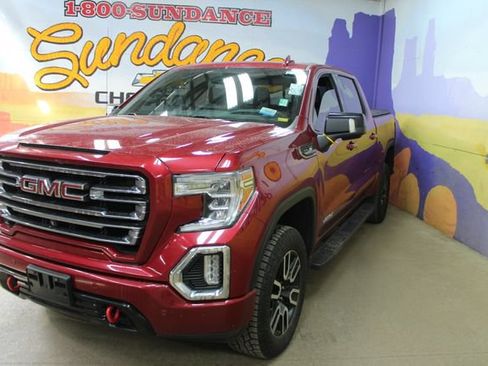 Used 2019 GMC Sierra 1500 AT4 w/ AT4 Premium Package AWD/4WD image 8