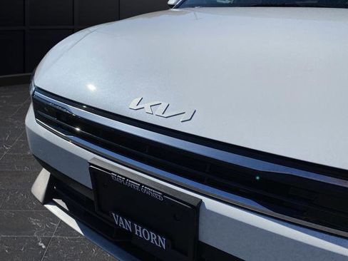 New 2025 Kia K4 EX image 36