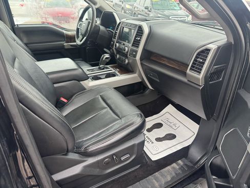 Used 2018 Ford F150 Lariat w/ Equipment Group 502A Luxury image 11
