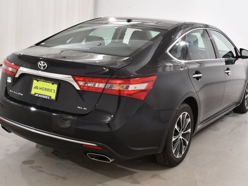 Used 2016 Toyota Avalon XLE FWD image 12
