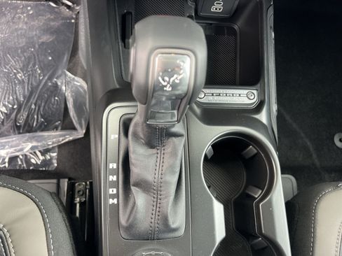 New 2026 Ford Bronco Outer Banks AWD/4WD image 30