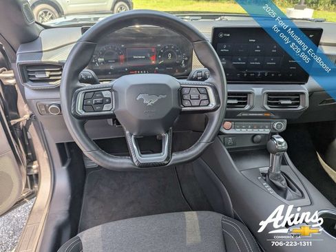 Used 2025 Ford Mustang Coupe RWD image 14