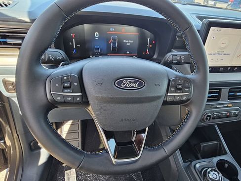 Used 2026 Ford Maverick Lobo AWD/4WD image 25