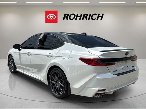 Used 2025 Toyota Camry XSE w/ Premium Plus Package FWD image 8