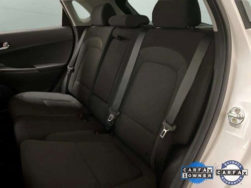 Used 2023 Hyundai Kona SE w/ Cargo Package image 68