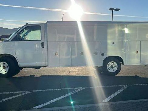 New 2023 GMC Savana 3500 w/ Power Convenience Package image 5