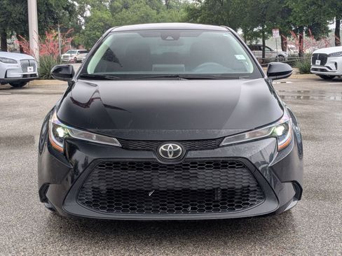Used 2020 Toyota Corolla LE image 8