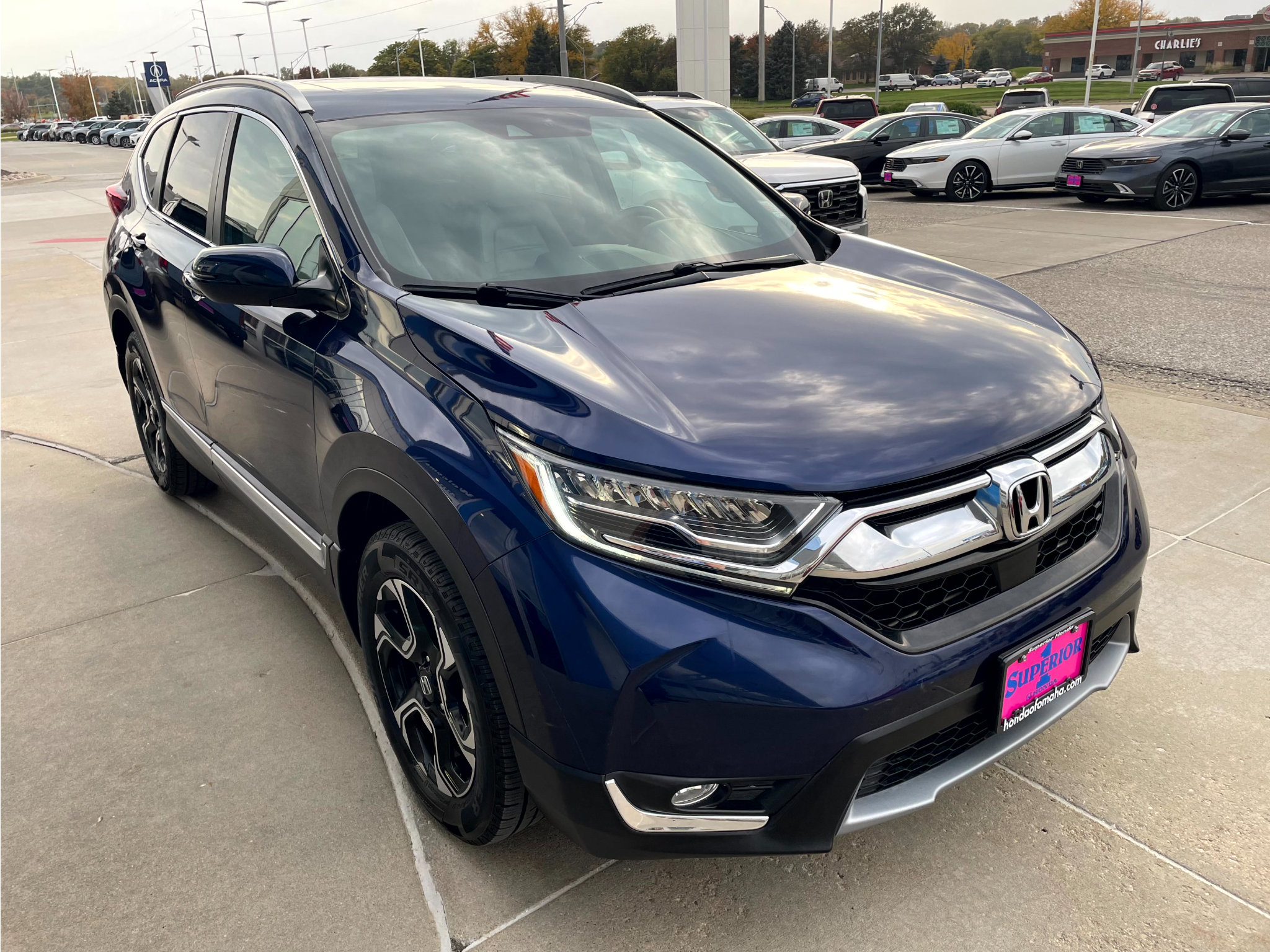 Used 2018 Honda CR-V Touring image 4