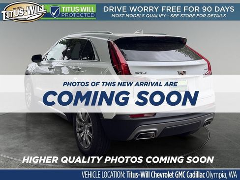 Used 2023 Cadillac XT4 Premium Luxury w/ Technology Package AWD/4WD image 3
