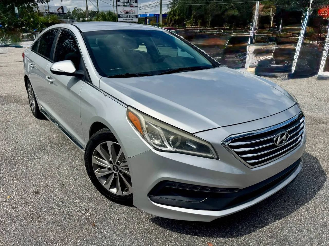 Used 2015 Hyundai Sonata Sport FWD image 2