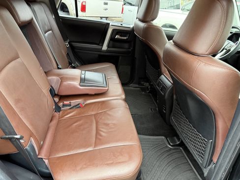 Used 2016 Toyota 4Runner Limited image 27