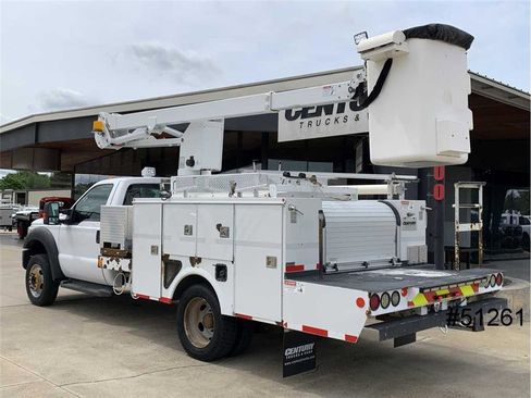 Used 2012 Ford F550 2WD Regular Cab Super Duty w/ PWR Equipment Group image 9