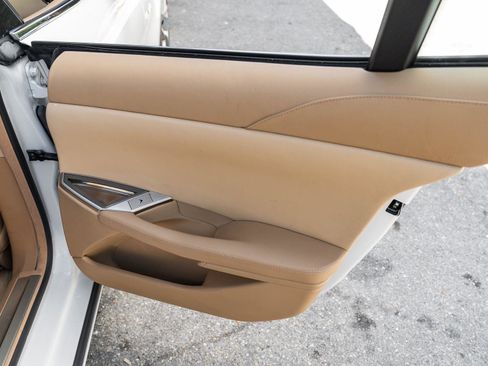 Used 2018 Karma Revero Luxury RWD image 36