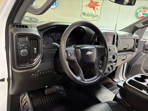Used 2020 Chevrolet Silverado 2500 W/T w/ WT Convenience Package RWD image 25