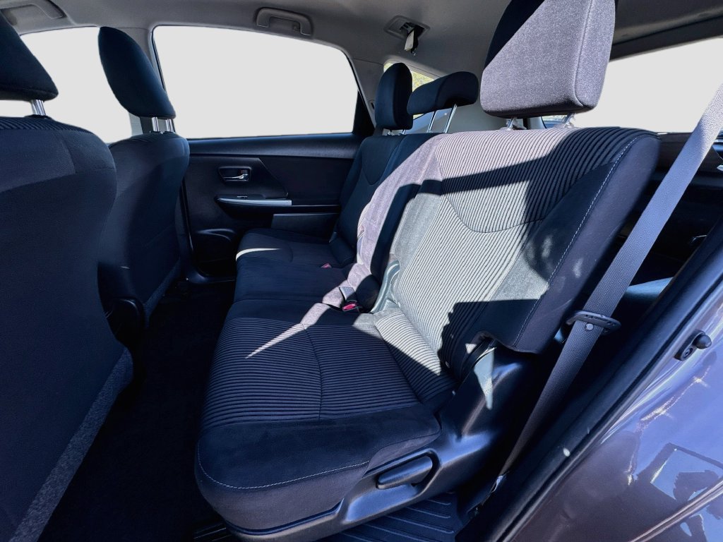 Used 2017 Toyota Prius V Two FWD image 21