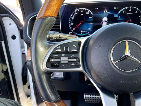 Used 2022 Mercedes-Benz GLS 450 4MATIC image 20