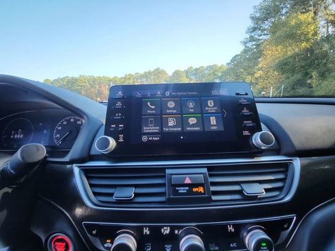 Used 2022 Honda Accord Sport Special Edition image 18