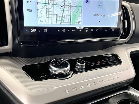 Certified 2025 Ford Expedition Max Active AWD/4WD image 32