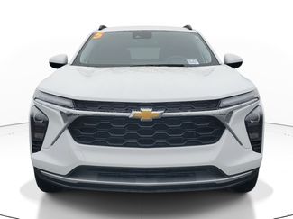 Used 2025 Chevrolet Trax LT video 2